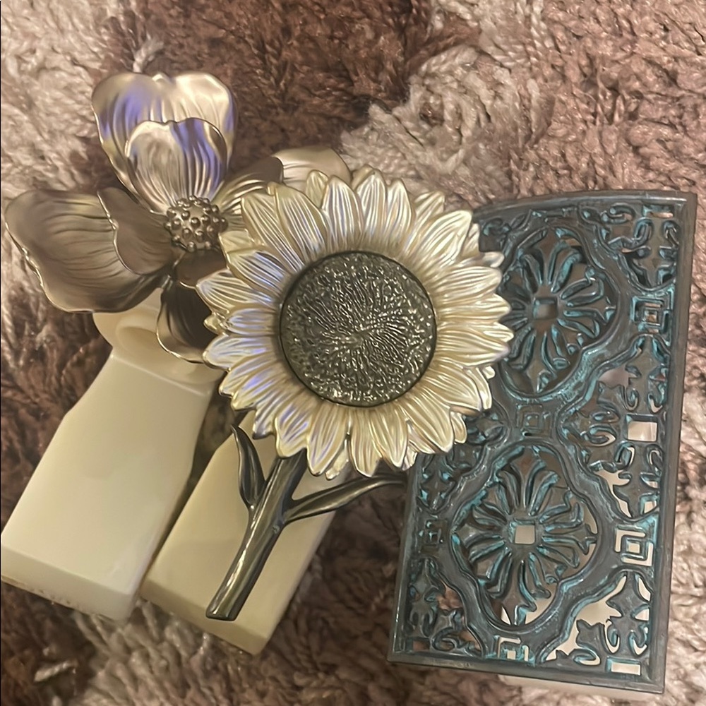 All 3 Bundled Together: Bath & Body Works Cream and Silver Decor Accents